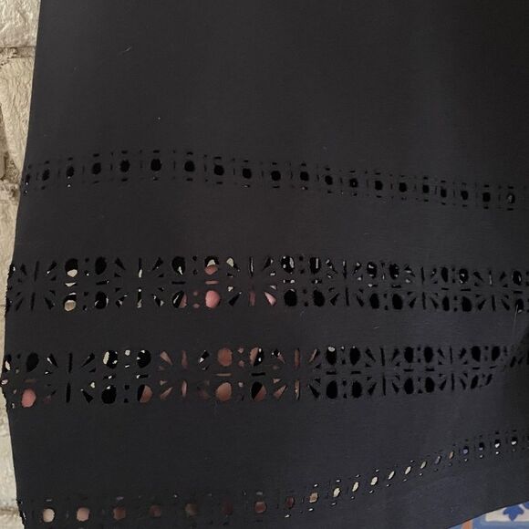 Amanda & Chelsea Black Midi Pencil Skirt Size 10 - Picture 2 of 7